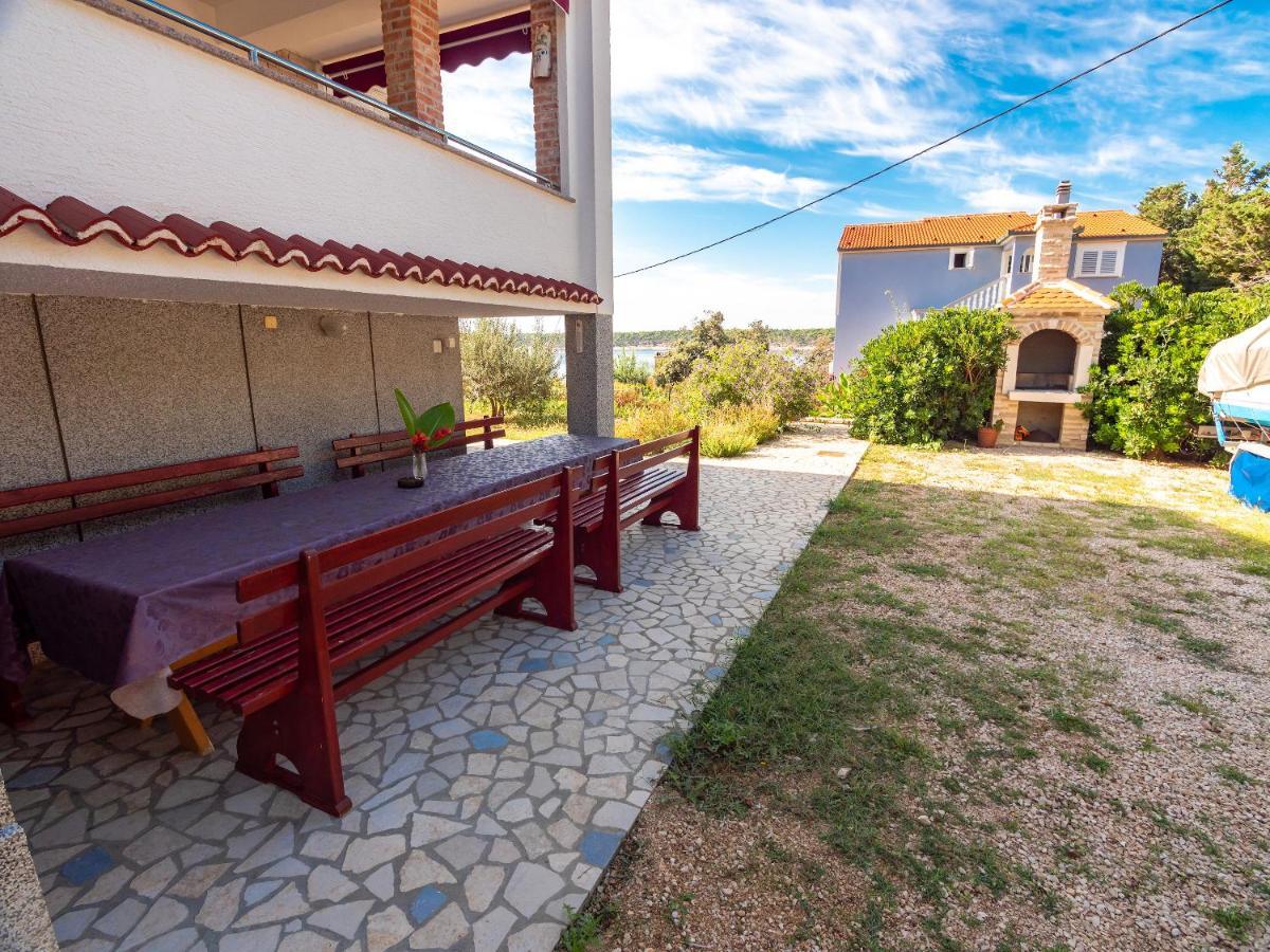 Apartments Anita 1 Barbat na Rabu المظهر الخارجي الصورة